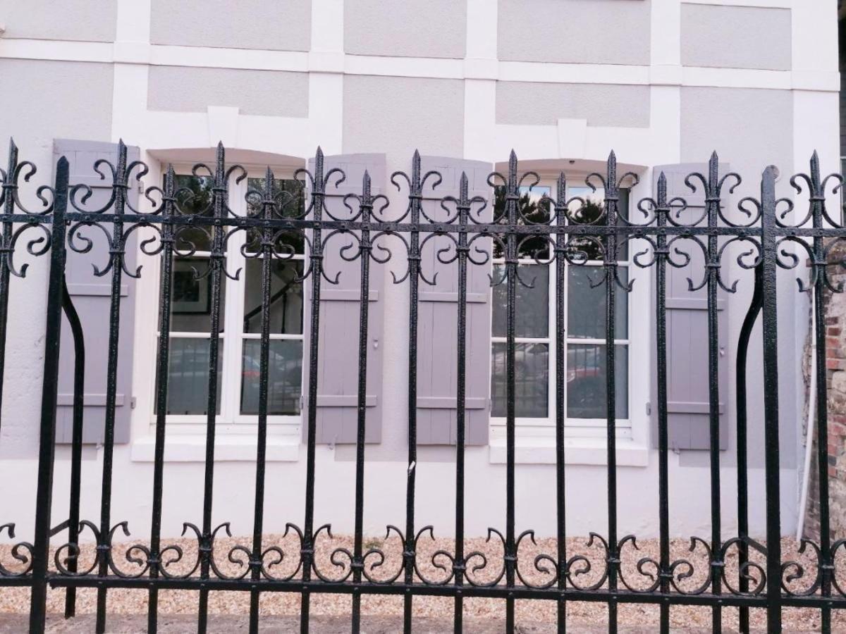 Le 2 Pieces Avec Parking Prive Apartment Honfleur Ngoại thất bức ảnh